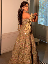 Chaandi taar boho mehendi lehenga