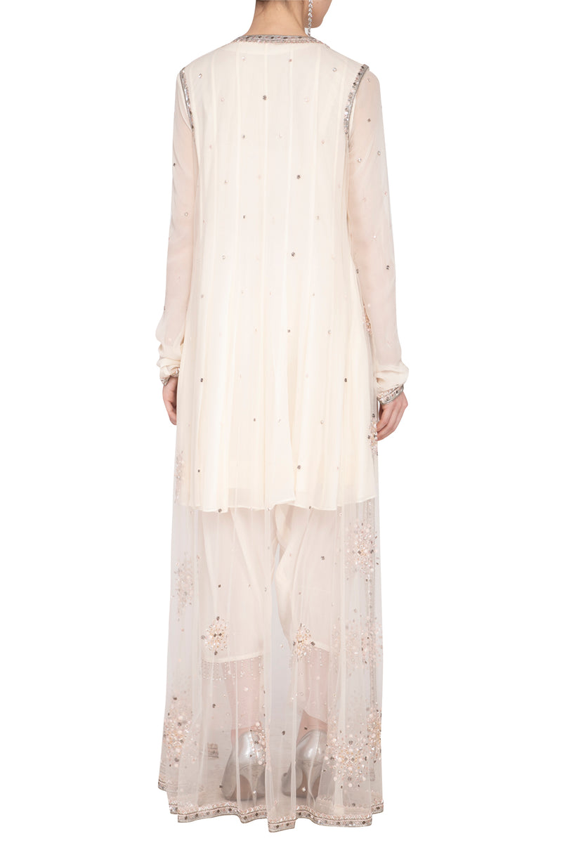 Off White Kurta With Pants & Embroidered Cape